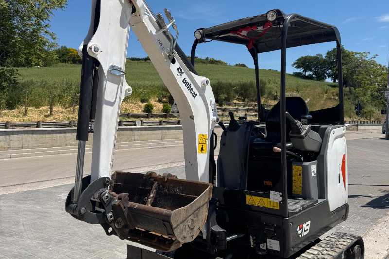OmecoHub - Immagine BOBCAT E19